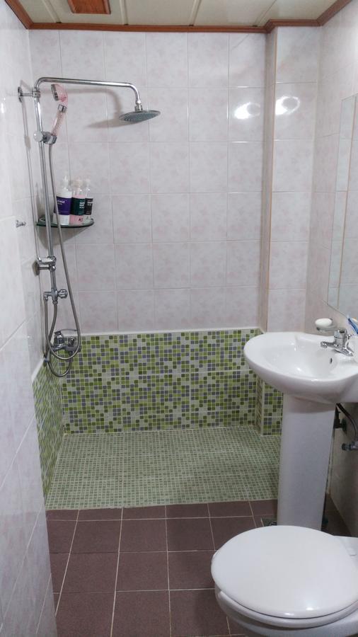 Gumi A Motel Екстериор снимка