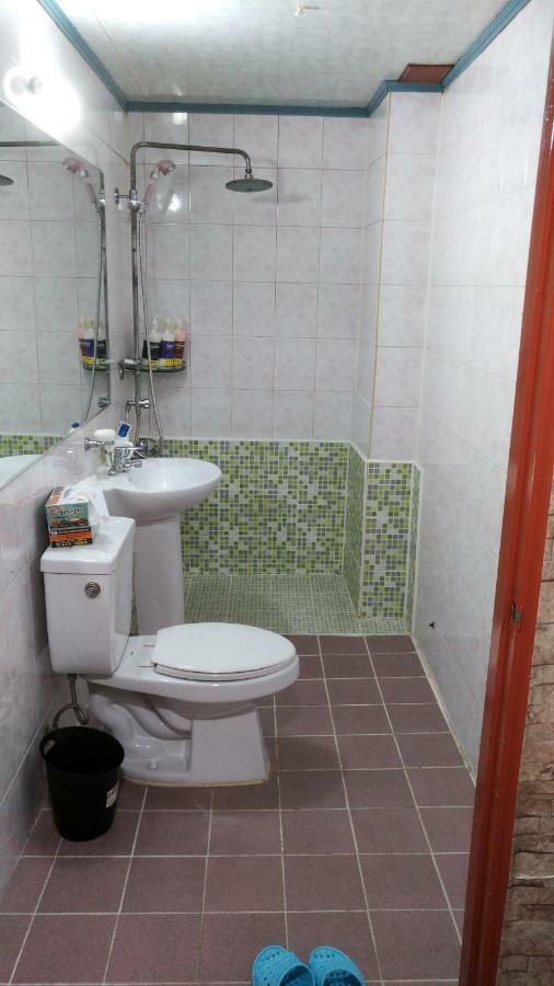 Gumi A Motel Екстериор снимка